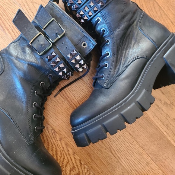 Steve Madden Black Studded Combat Boots size 9 zip lace up punk - Picture 3 of 16